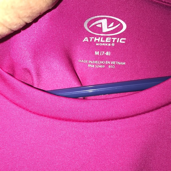 Girl’s Athletic Works Top - Picture 3 of 6